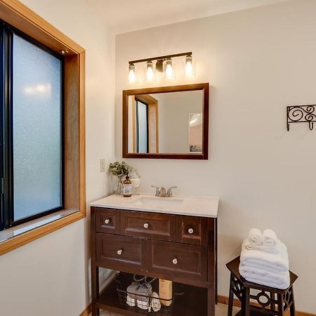 Cozy Central Point Bungalow On Working Winery! Exterior foto